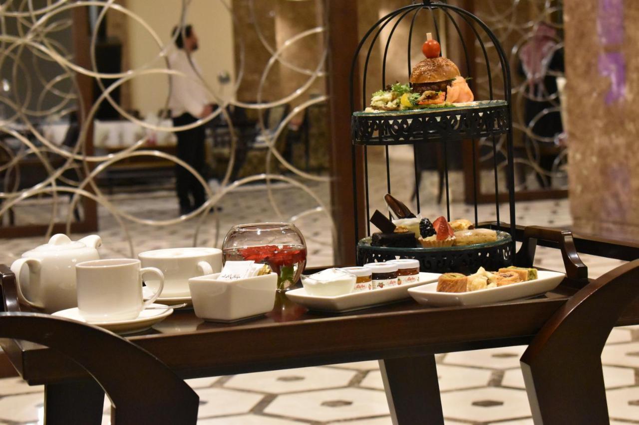 Hotel Grand Millennium 5*